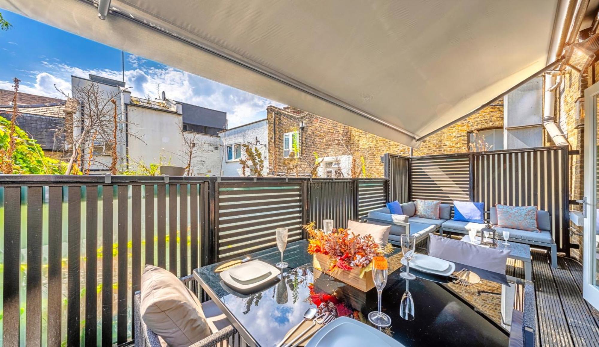 Апартаменты Designer Victorian Flat With Huge Terrace Лондон Экстерьер фото