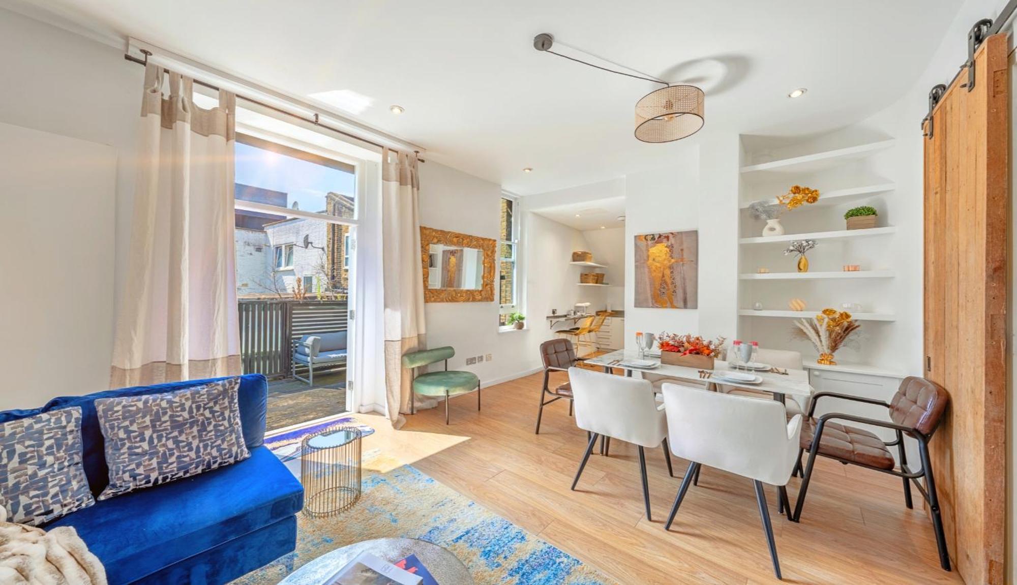 Апартаменты Designer Victorian Flat With Huge Terrace Лондон Экстерьер фото